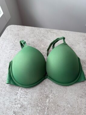 PINK Victoria's Secret Smooth Green T-Shirt Bra